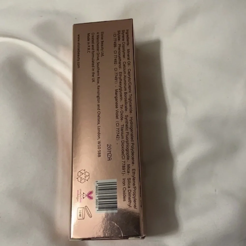 Eloise get gleaming body glow illuminator